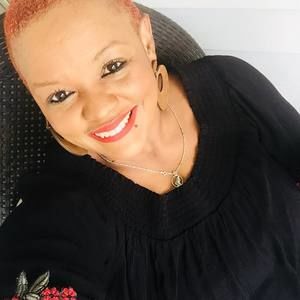 Meet your Posher, Valerie